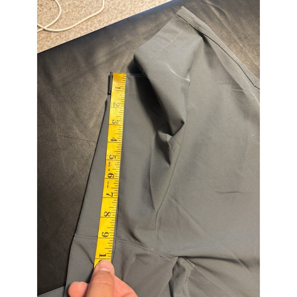 Under Armour UA Golf Shorts Mens 40 Gray Printed Golf Performance - Picture 6 of 6